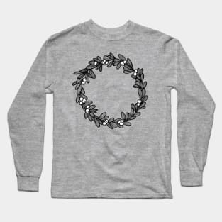 Mistletoe Wreath Long Sleeve T-Shirt